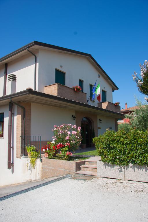 P&P Assisi Camere Bastia Umbra Buitenkant foto