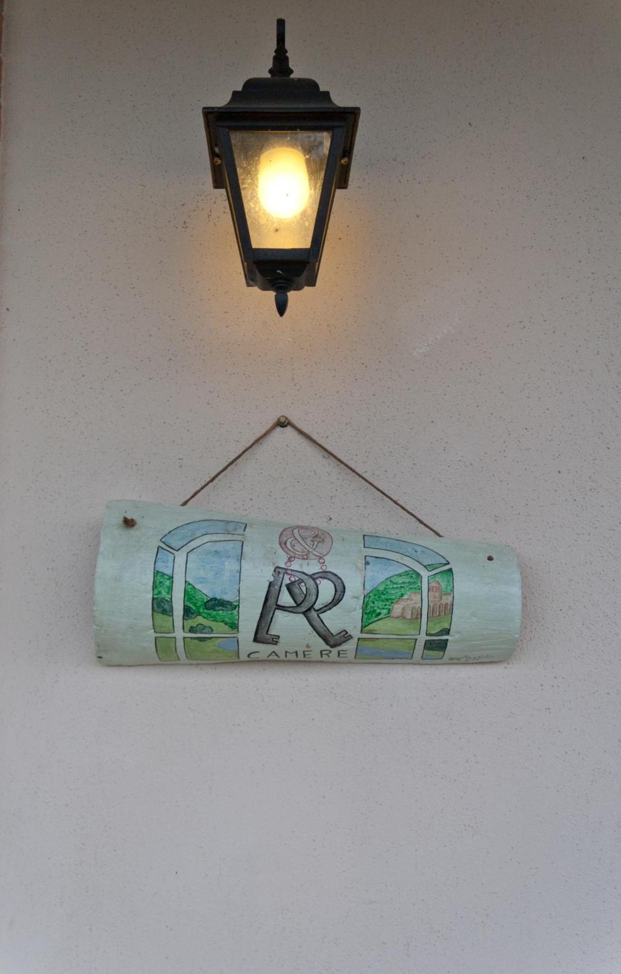P&P Assisi Camere Bastia Umbra Buitenkant foto